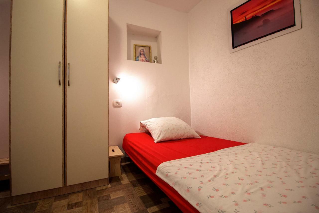 אומיס Mrkonjic Branko & Marija Apartmani מראה חיצוני תמונה