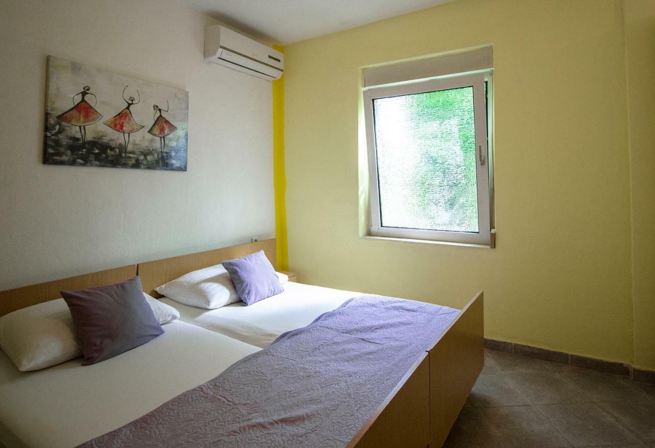 אומיס Mrkonjic Branko & Marija Apartmani מראה חיצוני תמונה