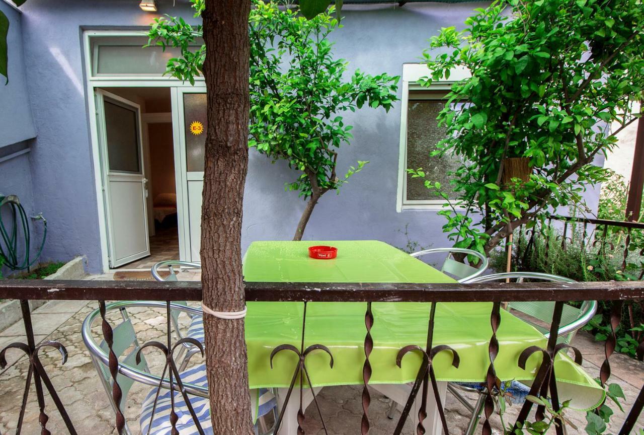 אומיס Mrkonjic Branko & Marija Apartmani מראה חיצוני תמונה