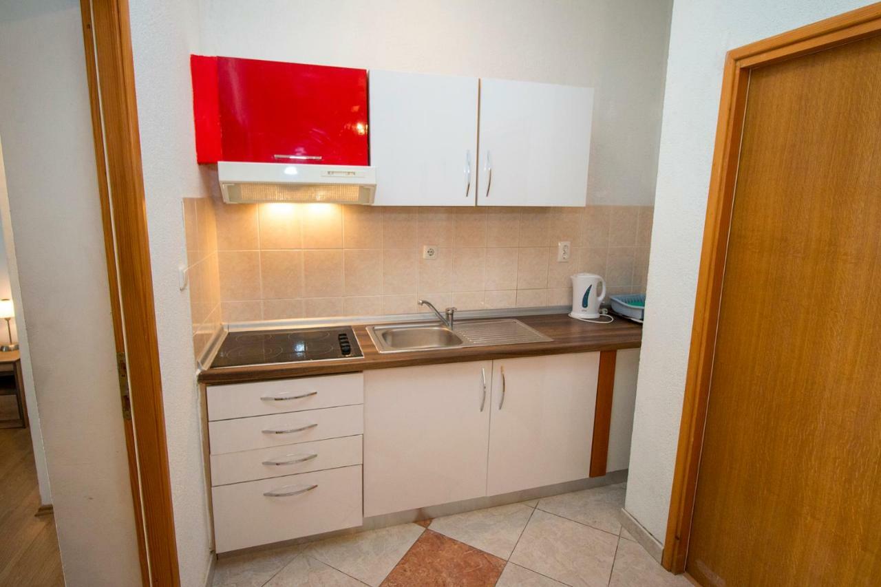 אומיס Mrkonjic Branko & Marija Apartmani מראה חיצוני תמונה