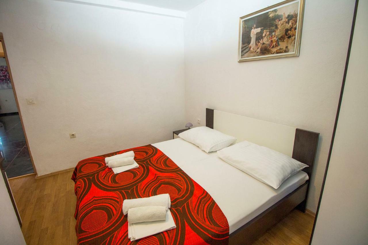 אומיס Mrkonjic Branko & Marija Apartmani מראה חיצוני תמונה