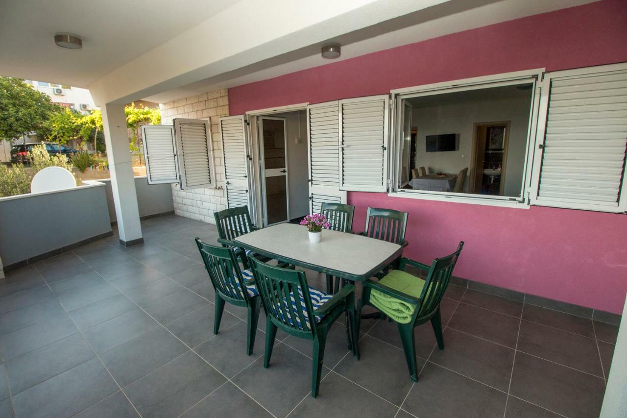 אומיס Mrkonjic Branko & Marija Apartmani מראה חיצוני תמונה