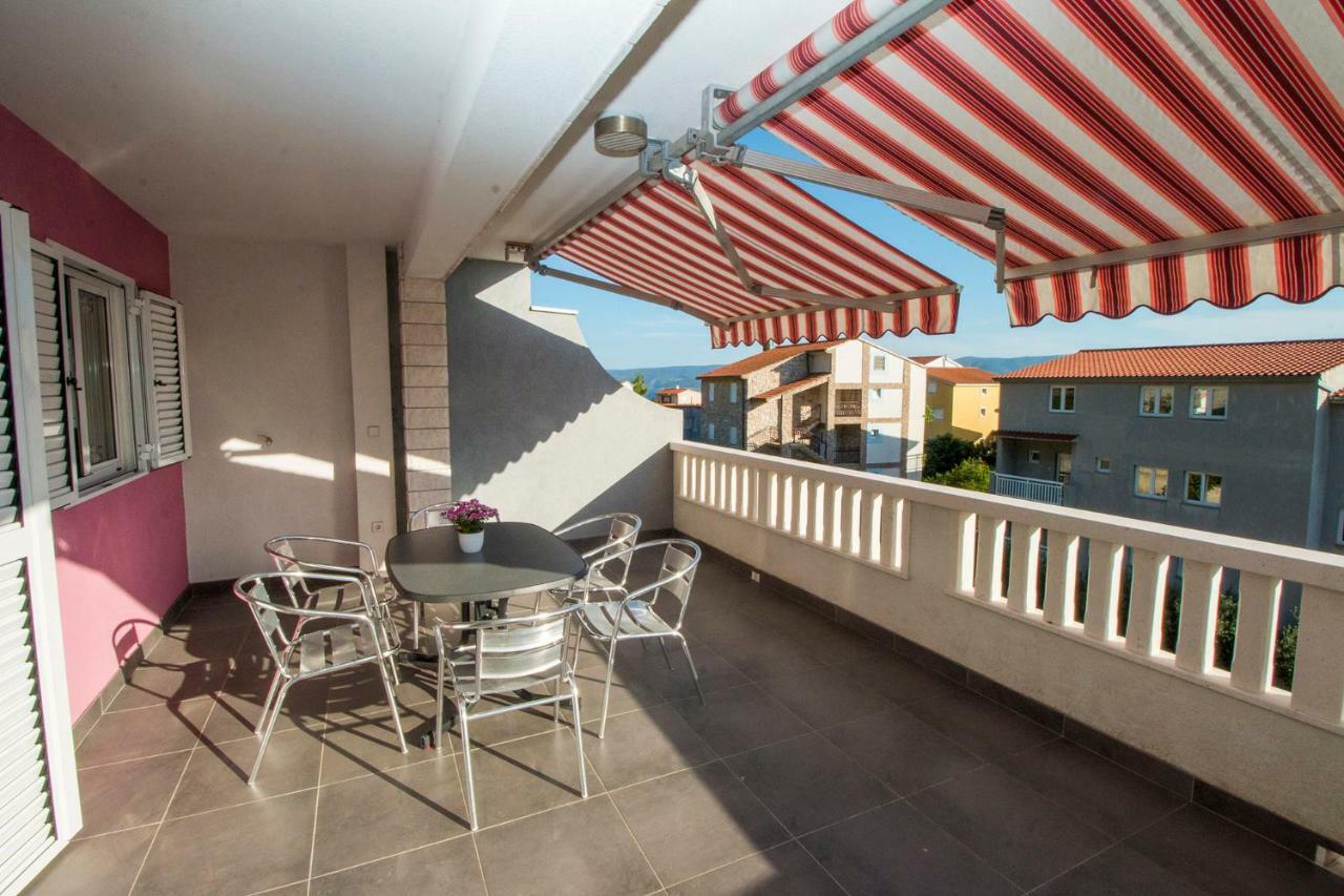 אומיס Mrkonjic Branko & Marija Apartmani מראה חיצוני תמונה